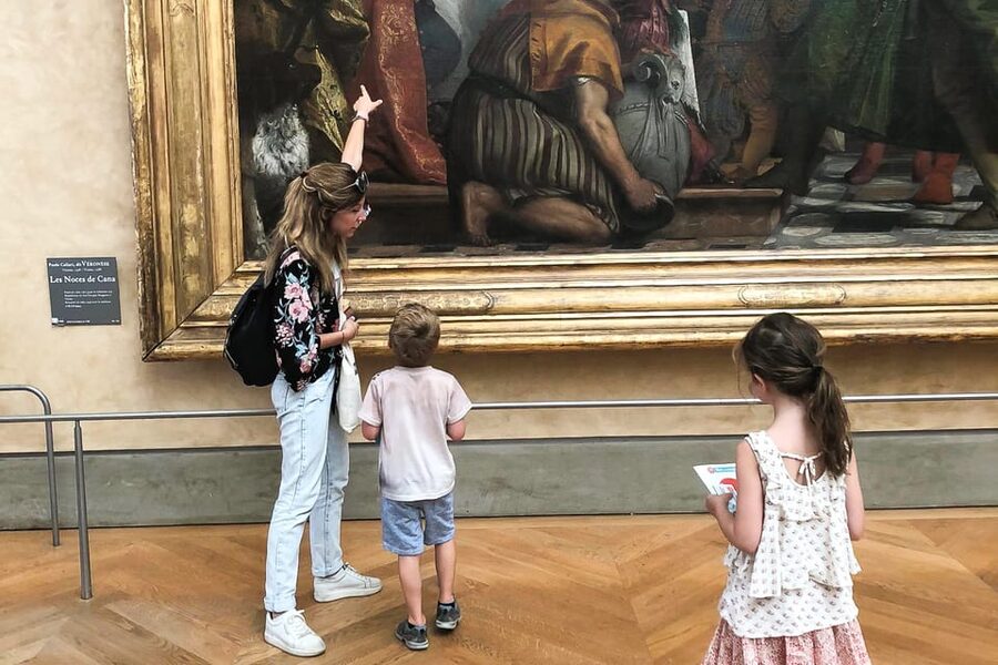 Louvre Guided Treasure Hunt for Families and Kids - The Louvre highlights on a two-hour route
