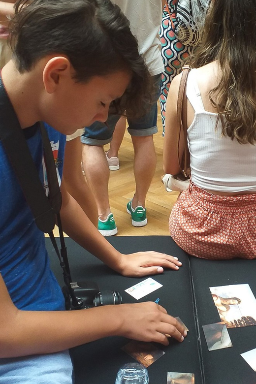 Louvre Guided Treasure Hunt for Families and Kids - How the guides handle different ages