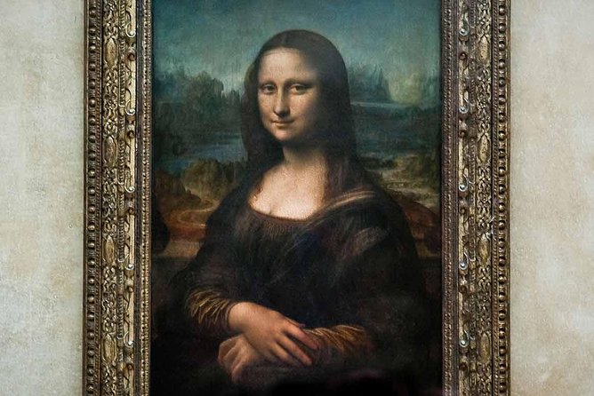 Louvre Museum Guided Family Treasure Hunt - Questions turn children into active participants