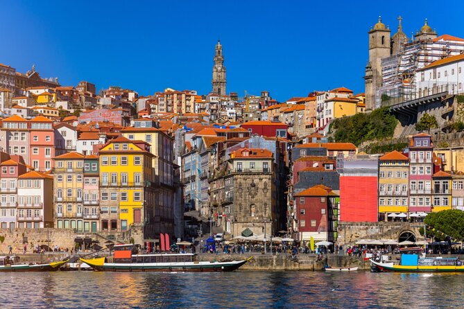 Love in Porto: Self-Guided Romantic Puzzle Walk - Alfândega Porto Congress Centre and Massarelos
