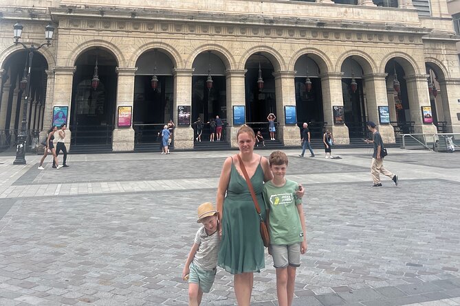 Lyon Scavenger Hunt and Sights Self-Guided Tour - Photo challenges and family appeal