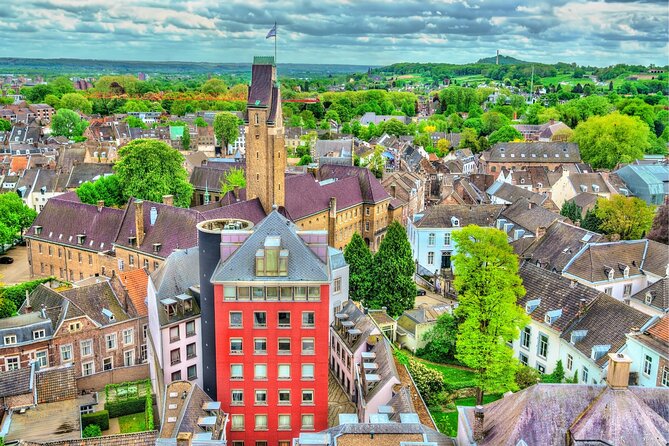 Maastricht Scavenger Hunt and Highlights Self Guided Audio Tour - Helpoort and Maastricht’s Old Defenses