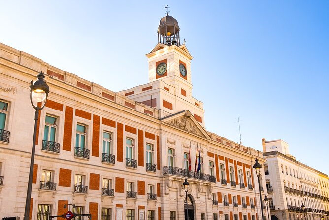 Madrid (Historical Centre) Scavenger Hunt and Self-Guided Tour - Who will enjoy this most