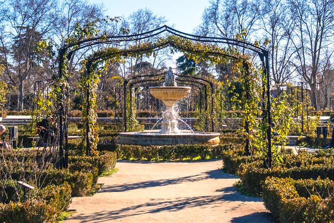 Madrid Scavenger Hunt and Sights Self-Guided Tour - Who will enjoy this Madrid activity most