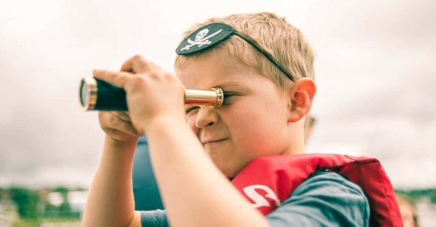 Maine: Belfast Family Treasure Hunt - Starting at Belfast City Harbor Dock