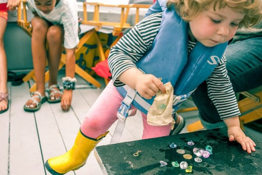 Maine: Belfast Family Treasure Hunt - Pirate humor and the age range