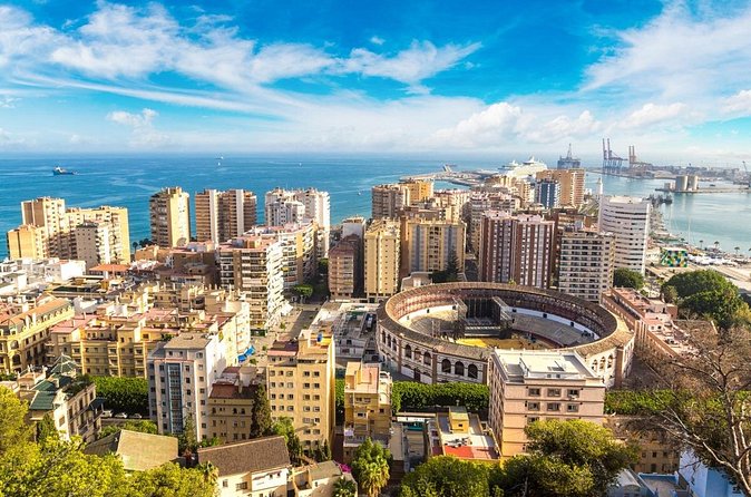 Malaga Highlights Exploration Game and Tour - Church of Santiago and story-led sightseeing
