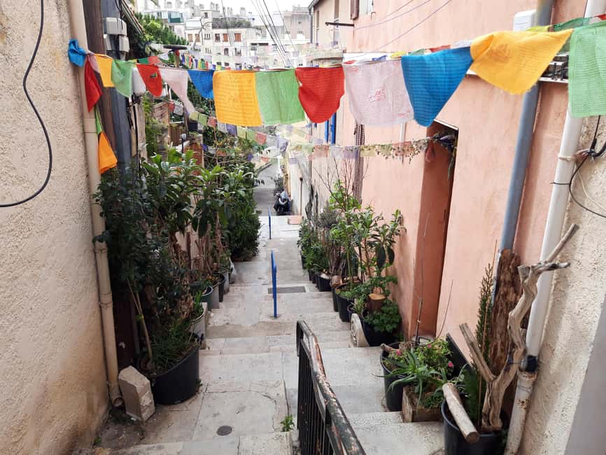 Marseille: Hidden Coves Exploration & Treasure Hunt - Finding Your Way Through Endoume