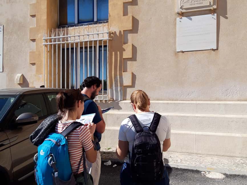 Marseille: Hidden Coves Exploration & Treasure Hunt - Eric’s Guiding Style