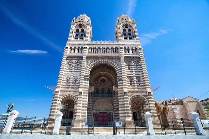 Marseille Old Town Exploration Game and Tour - Port Antique ends the route with Greek and Roman remains