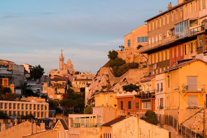 Marseille Scavenger Hunt and Highlights Self Guided Audio Tour - Centre de la Vieille Charité and Le Panier