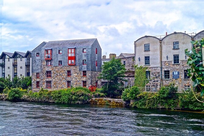 Medieval Limerick Exploration Game and Tour - The Treaty Stone and a difficult chapter