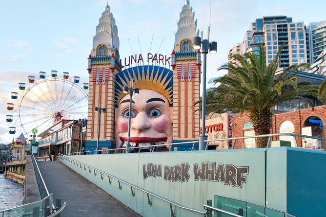 Melbourne (St Kilda) Scavenger Hunt and Sights Self-Guided Tour - Who Will Enjoy This Most?