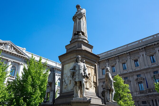 Milan Scavenger Hunt and Best Landmarks Self Guided Tour - The Duomo is the route’s big central moment