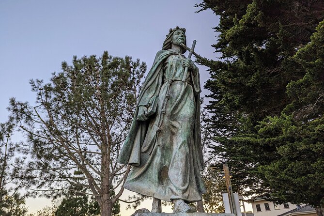 Monterey Fisherman's Wharf and Presidio Scavenger Hunt - Exploring Monterey at Your Own Pace