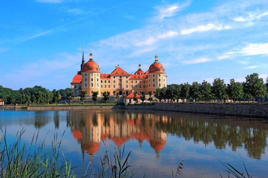 Moritzburg: Scavenger Hunt Self-Guided Walking Tour - Moritzburg Castle is the main payoff
