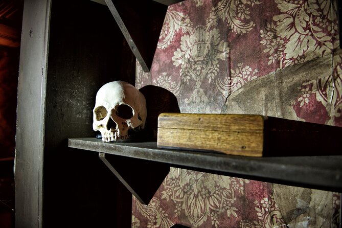 moviESCAPE Stockport Haunted House II Demon's Curse Escape Room - What the approximately 90 minutes involve
