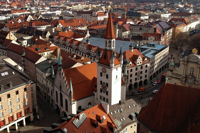 Munich Scavenger Hunt and Sights Self-Guided Tour - Starting at Viktualienmarkt