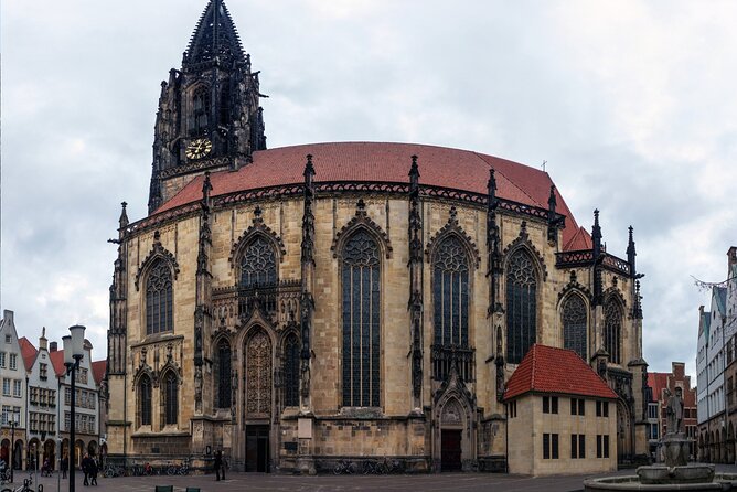 Münster Scavenger Hunt and Sights Self-Guided Tour - A Flexible Route for Your Own Pace