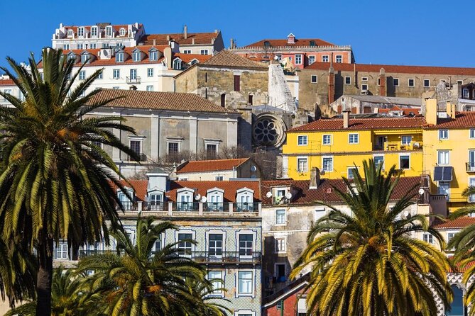 Mysteries of Alfama: Lisbon Exploration Game and Tour - Key points at a glance