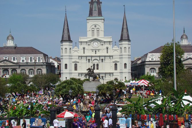 New Orleans Scavenger Hunt Adventure - Starting at 228 Poydras Street