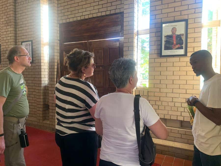 No. 1 Ladies Detective Agency Literary Tour : Gaborone Tour - Finding Zebra Way in Gaborone