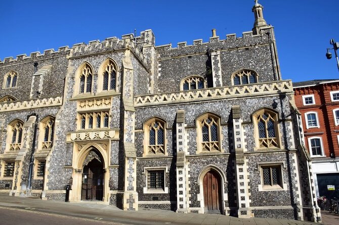 Norwich Self Guided Walking Tour and Interactive Treasure Hunt - The Guildhall, Norwich Market, and everyday city life