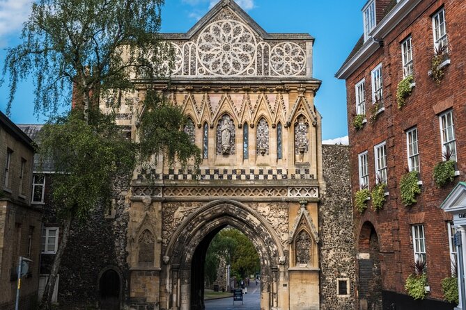 Norwich Self Guided Walking Tour and Interactive Treasure Hunt - Three museums, three chances to slow down