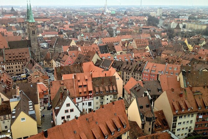 Nuremberg Scavenger Hunt and Sights Self-Guided Tour - The Dürer Hare sculpture