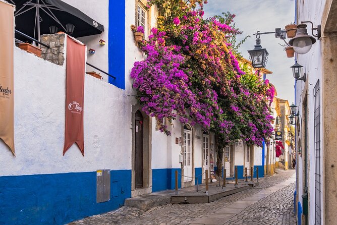 Óbidos Scavenger Hunt and Sights Self-Guided Tour - Value at $9.30 per person