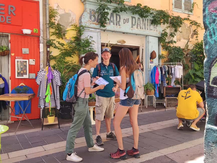 "Old Marseille" district tour and treasure hunt - Starting Beside Marseille’s Old Port