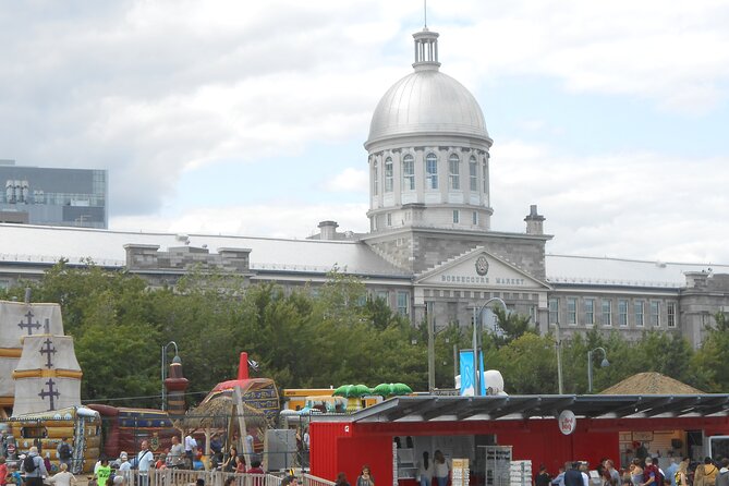 Old Montreal self-guided walking tour & scavenger hunt - City Hall, Place Jacques-Cartier, and the central squares