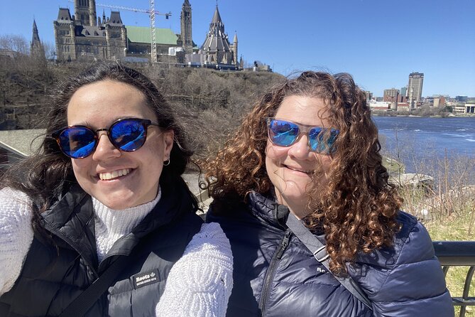 Ottawa Mystery Quest: Self-Guided Detective Adventure - Château Laurier and the Rideau Canal locks