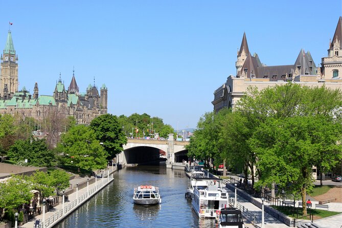 Ottawa Scavenger Hunt and Highlights Self Guided Audio Tour - Notre Dame Cathedral Basilica and the Royal Canadian Mint