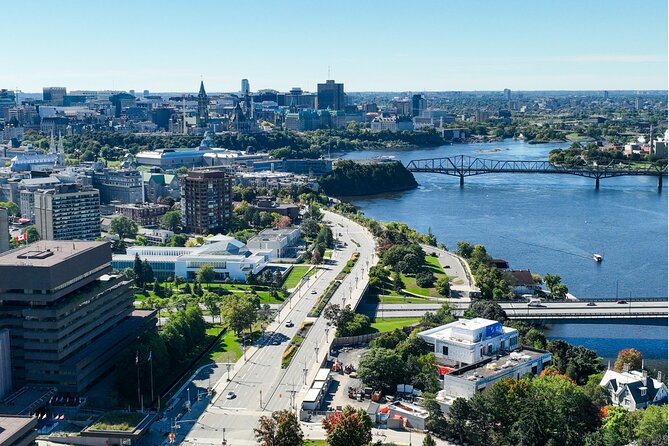 Ottawa Scavenger Hunt and Highlights Self Guided Audio Tour - Who will enjoy this more than a standard walking tour?