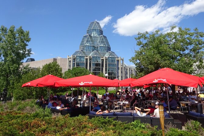 Ottawa Self Guided Walking Tour And Scavenger Hunt - How the self-guided format works