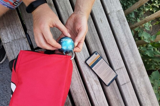 Outdoor Escape Game with drinks in Brussels - Private teams of four to ten people