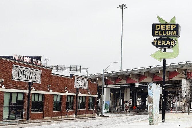 Outdoor Escape Room in Dallas - Deep Ellum - How the Deep Ellum mystery works