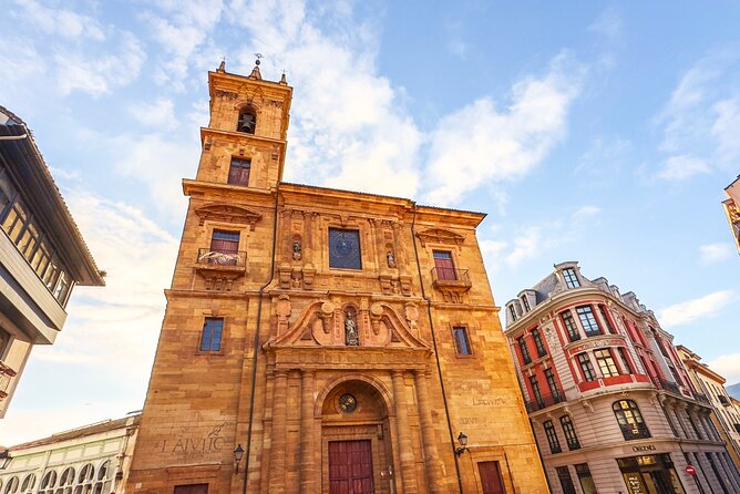 Oviedo Scavenger Hunt and Sights Self Guided Private Tour - Teatro Campoamor and the value of looking closely