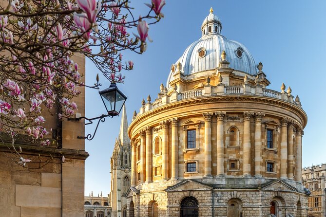 Oxford’s Famous Alumni: Self-Guided Story Puzzle Walk - Starting at The Eagle and Child on St Giles’