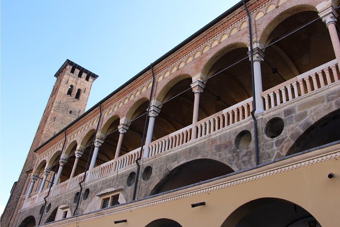 Padova Scavenger Hunt and Sights Self-Guided Tour - Who should choose this Padova activity?