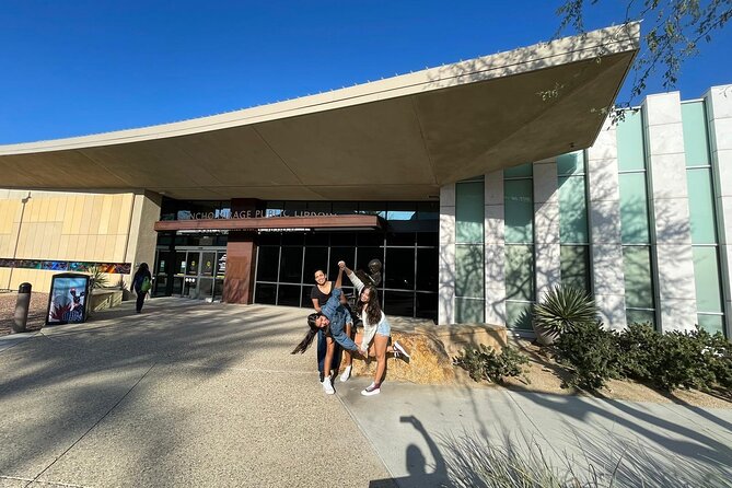 Palm Desert Prowl Scavenger Hunt - Palm Desert as your playing field