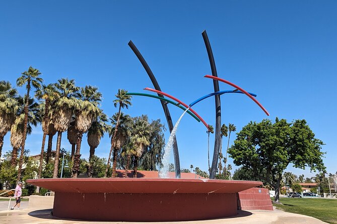 Palm Springs Scavenger Hunt Walking Activity and Game - Booking, timing, and cancellation advice