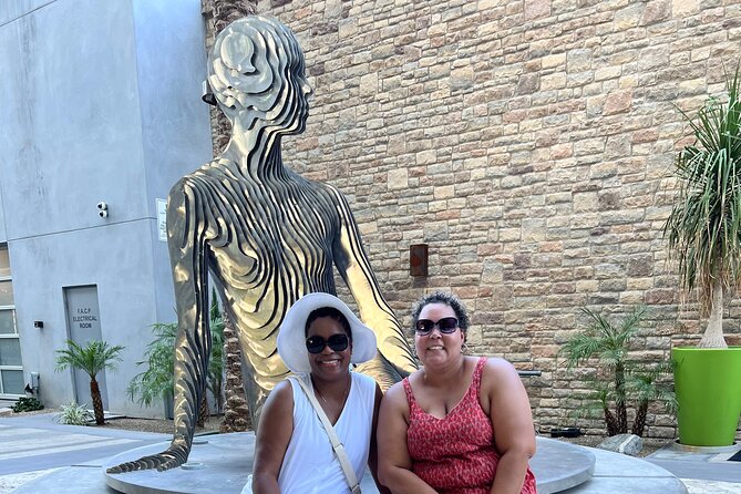 Palm Springs Shuffle Scavenger Hunt - Solving clues, sending photos, and meeting the locals