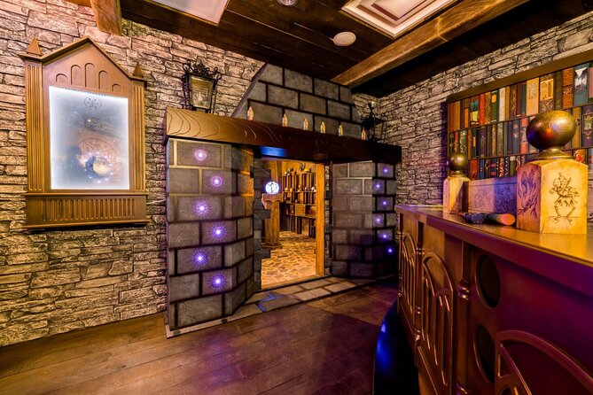 PanIQ Escape Room & Lounge – Venetian Resort Las Vegas - Choosing between zombies, magic, and a casino heist