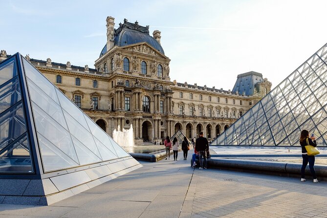 Paris Scavenger Hunt and Highlights Self-Guided Tour - Using the app without losing the city
