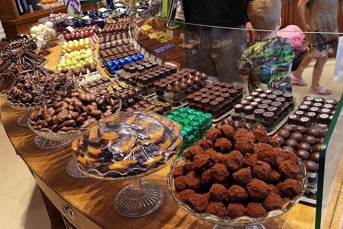 Paris Sweet & Chocolate Family Treasure Hunt - Odéon and the pleasures of salted butter caramel