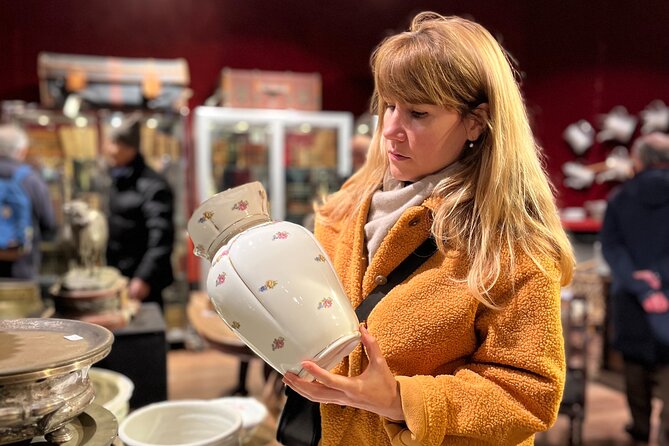 Paris Treasure Hunt to the Auction Rooms - The final 30 minutes at a 9th arrondissement cafe
