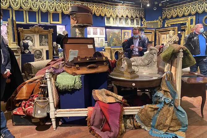 Paris Treasure Hunt to the Auction Rooms - Who will get the most from this experience?