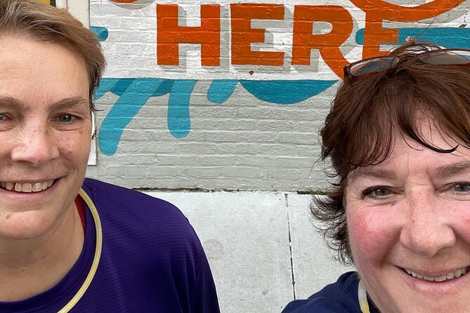Pensacola Love in the City Date Tour & Scavenger Hunt - Key details at a glance